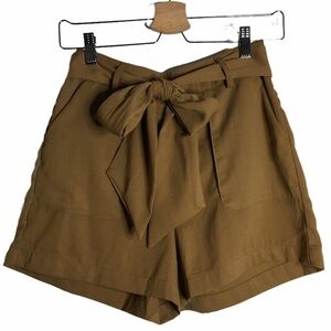 A New Day Brown High Rise Shorts Neutral Tie Detail Pockets XS Extra Small